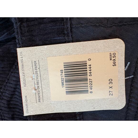 NWT LEVI'S 315 SHAPING BOOTCUT BLACK CORDUROY SIZE 27/30 - Picture 6 of 8